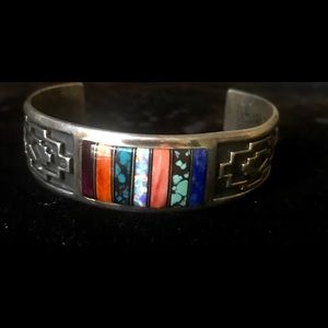 Women’s cuff bracelet